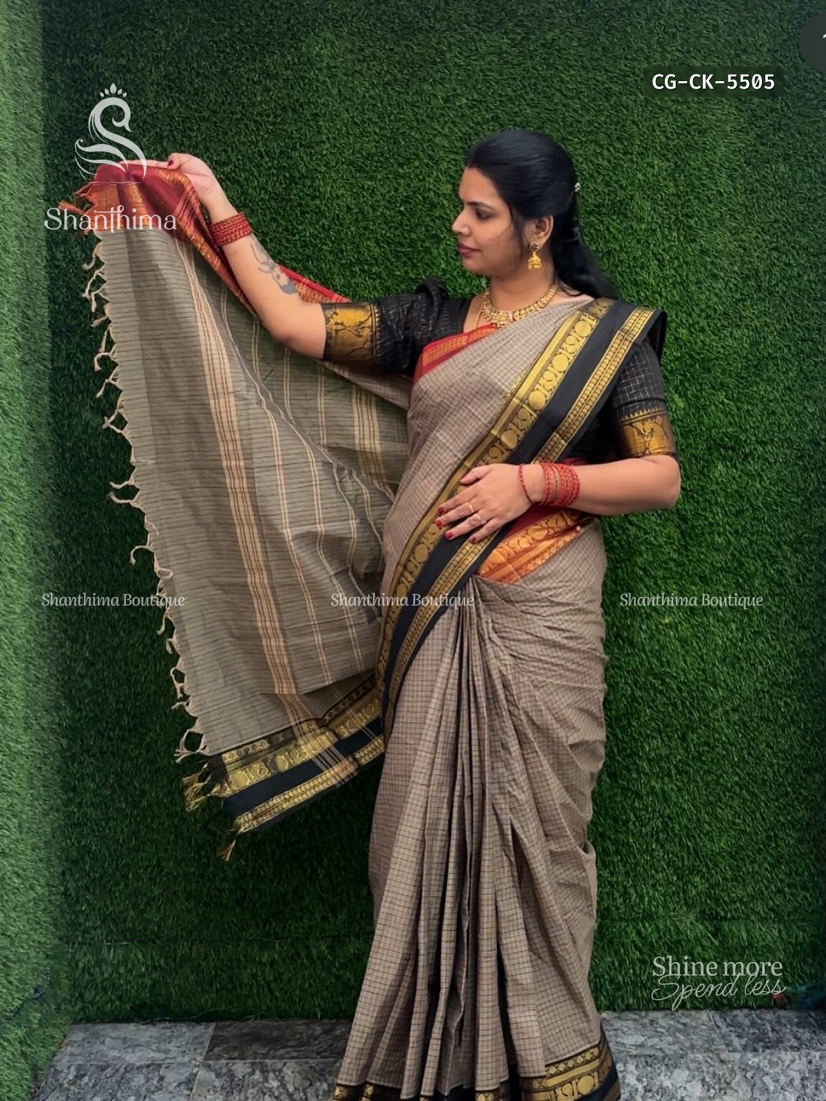Chettinad Cotton Ganga Jamuna Checks Peacock Chakra Dark Gray Black