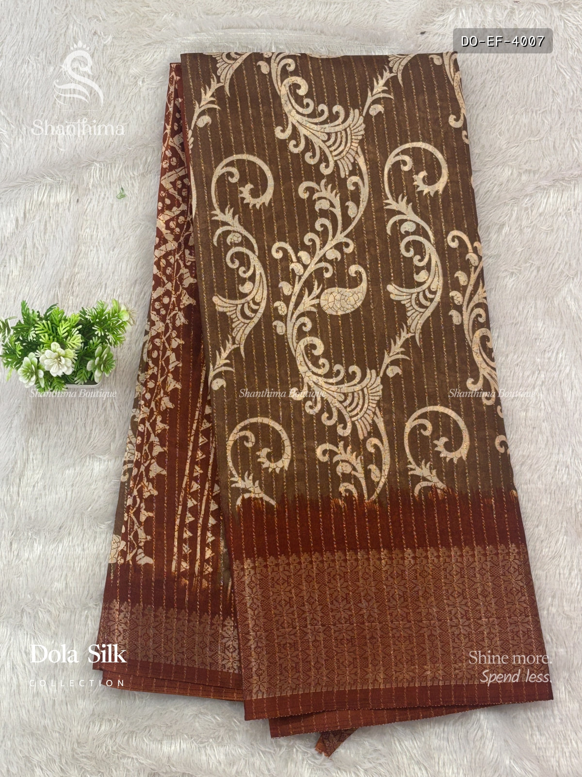 Dola Silk Mehendi Flower Light Brown Gold