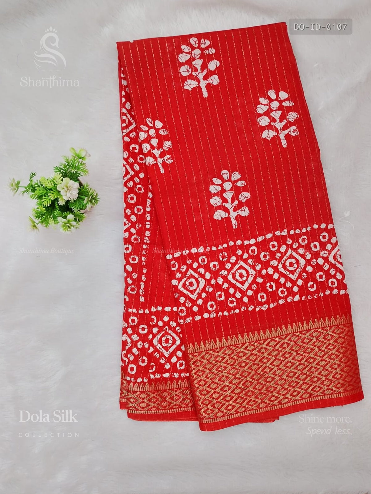 Dola Silk Leaf Diamond Stone Red Gold