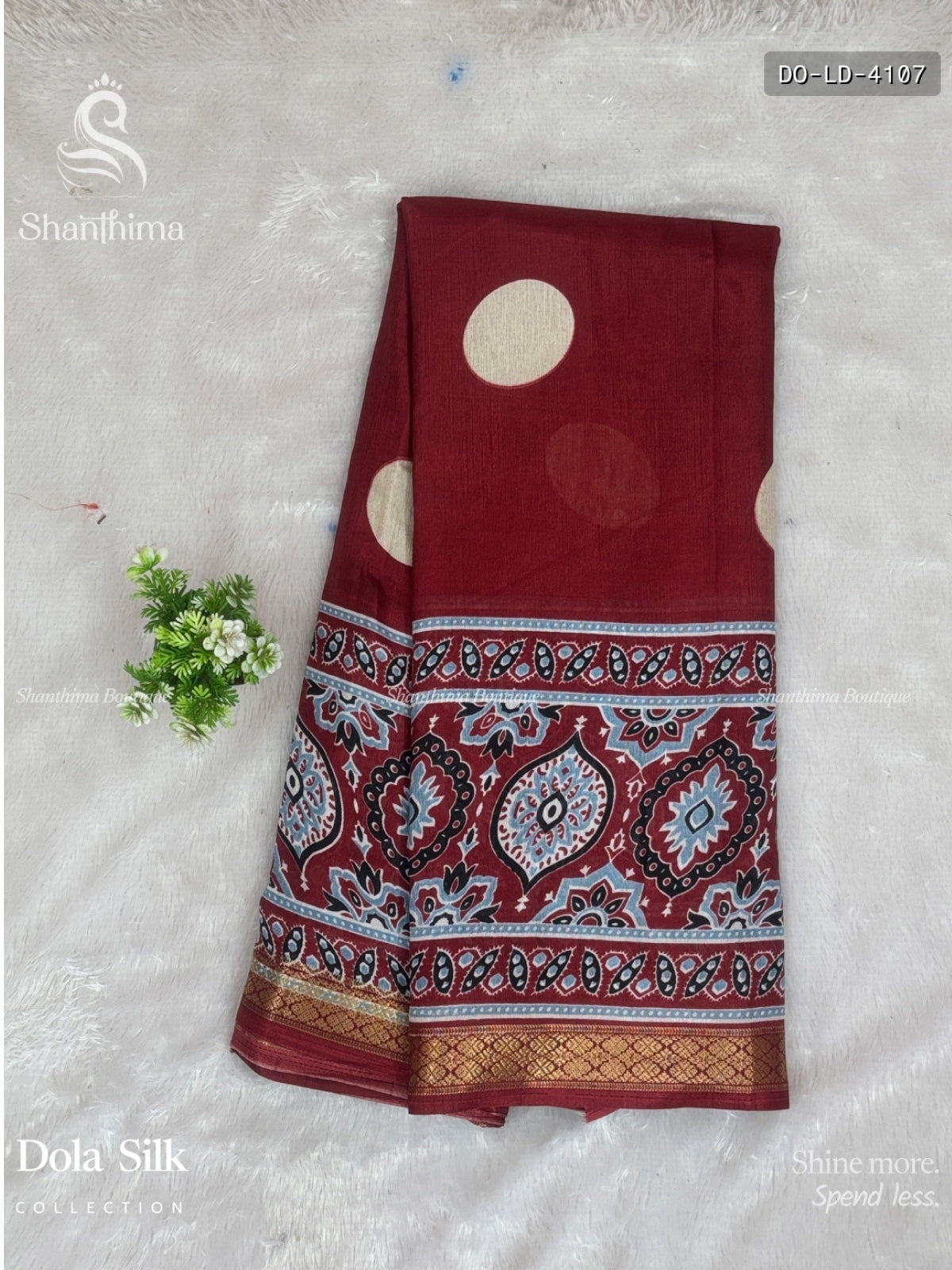 Dola Silk Balls Diamond Stone Maroon Gold
