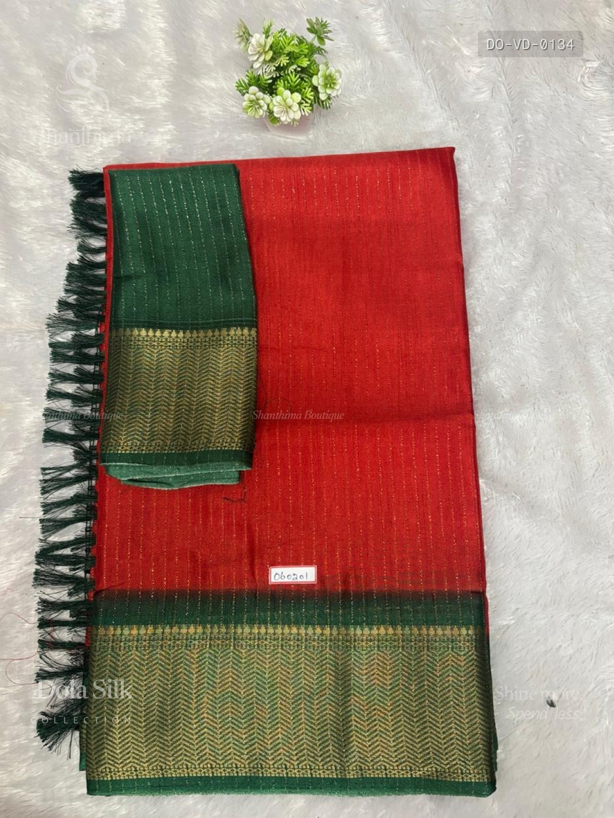 Dola Silk Vertical Stripes Diamond Stone Red Leaf Green