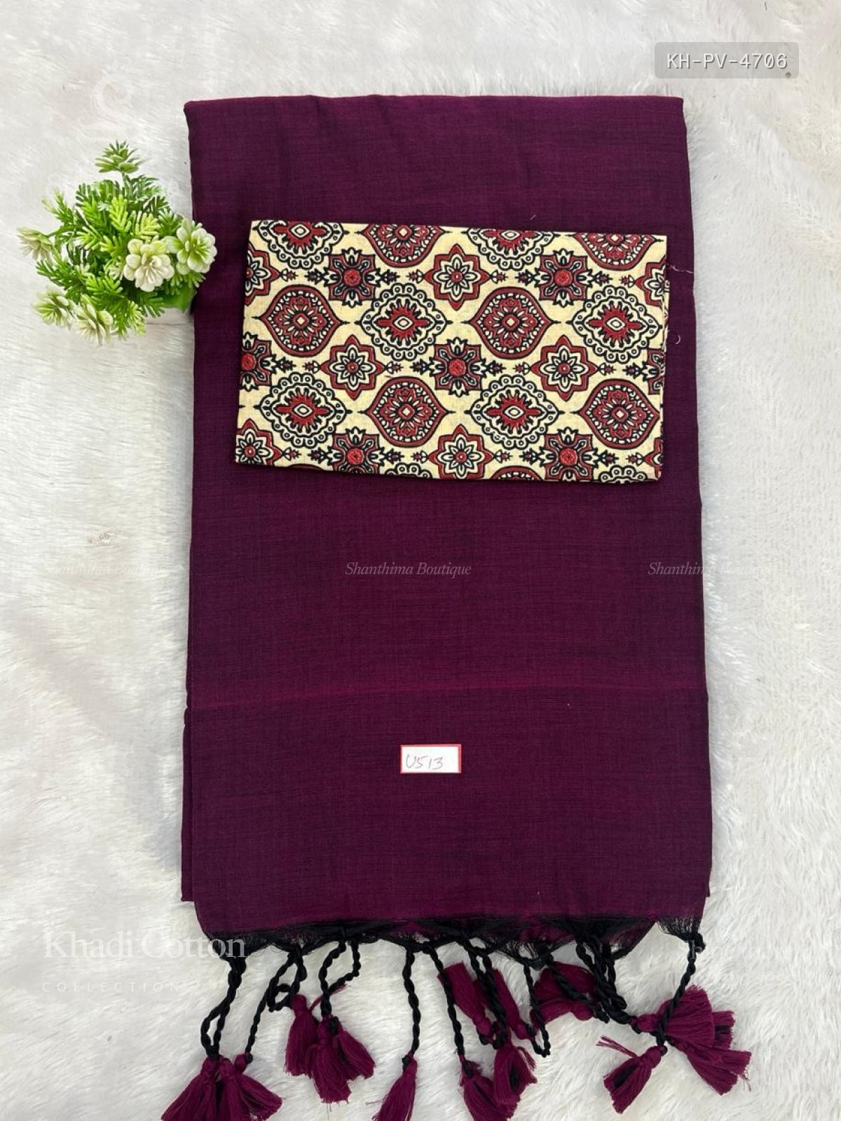 Khadi Cotton Plain Plain Border Magenta Sandal
