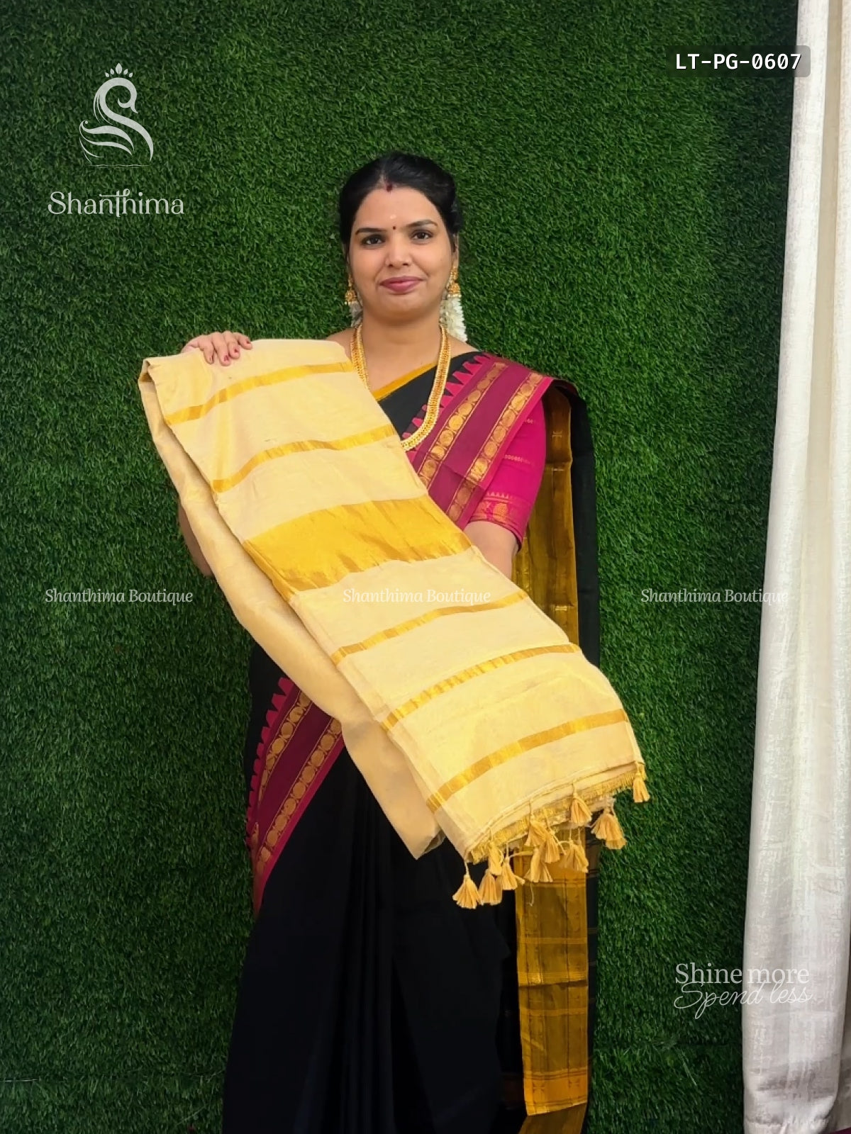 Linen Tissue Plain Gold Border Sandal Gold