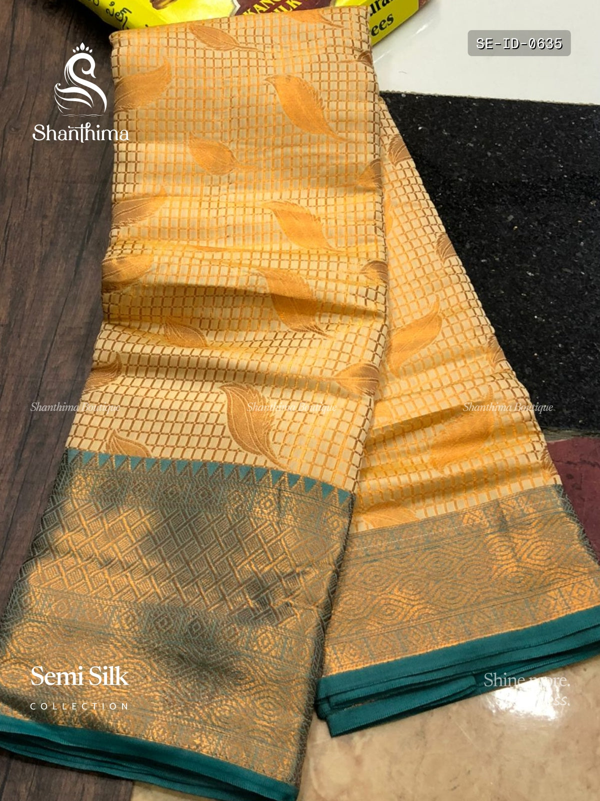 Semi Silk Leaf Diamond Stone Peacock Sandal Peacock Green